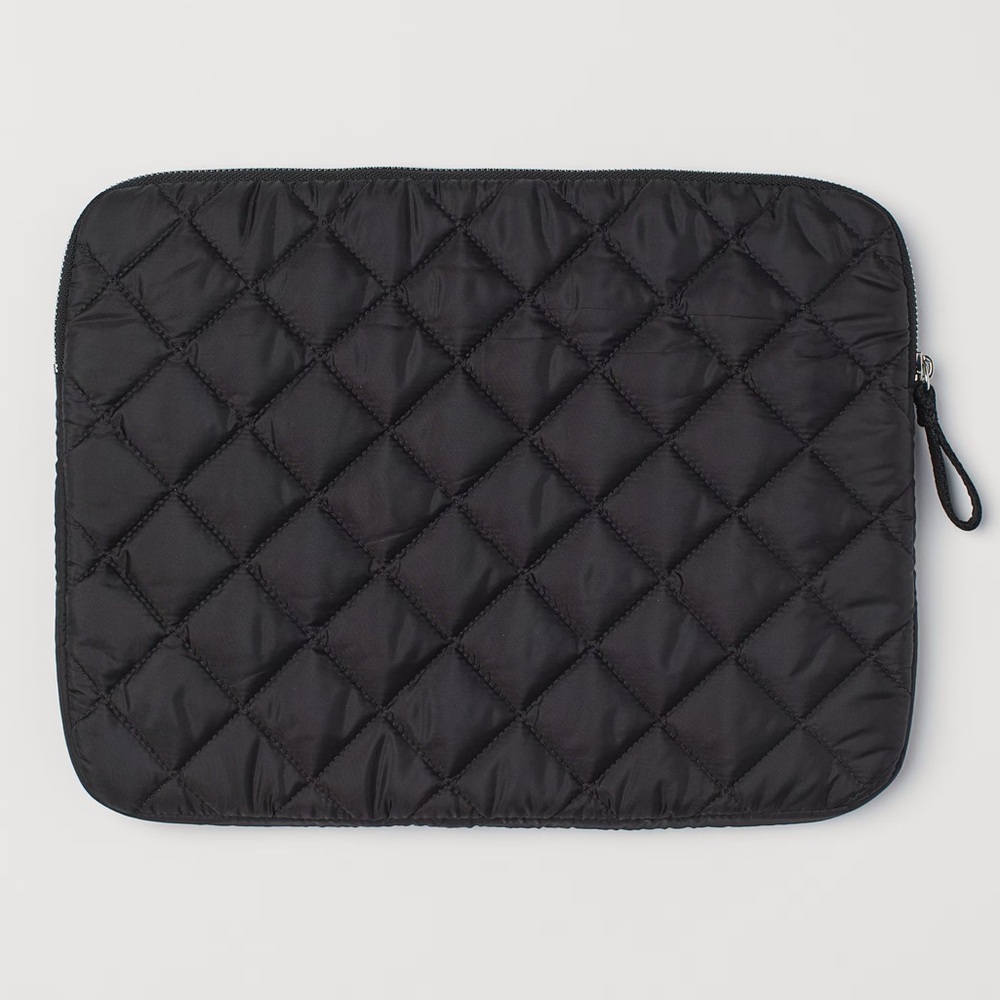 H&M Quilted Laptop Case